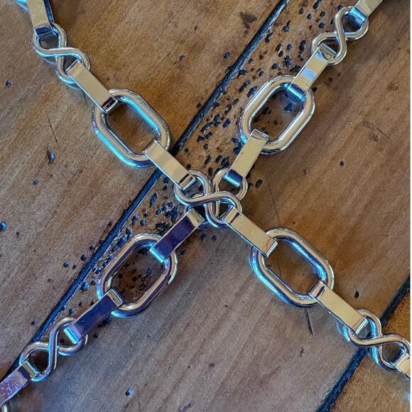 Silver Tone Adjustable Metal Chain Belt - Fits up to 40 inch Waist - Picture 6 of 10